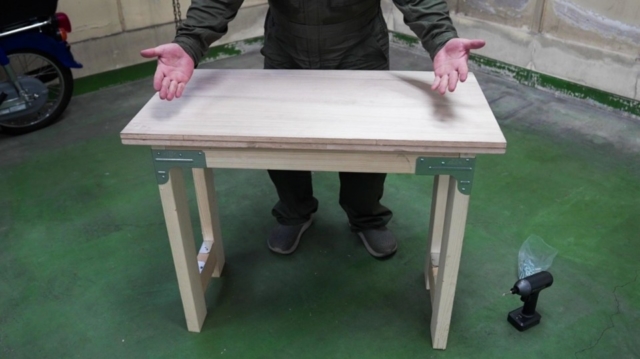 DIYで作業台を作ろう!頑丈な作業台の作り方