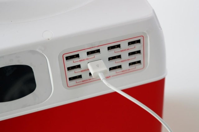 「ポータブル電源」を選ぶポイント2.出力ポートをチェック!