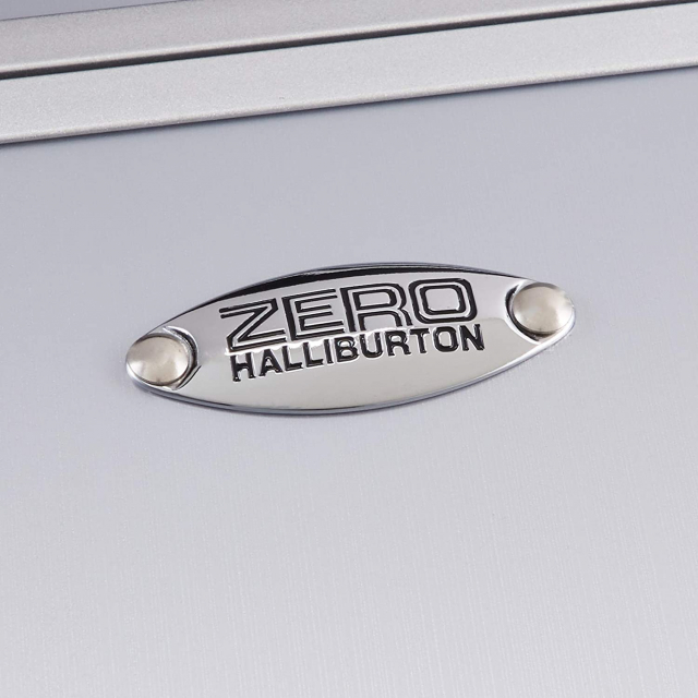 おすすめスーツケースブランド「ゼロハリバートン」の魅力ポイント①