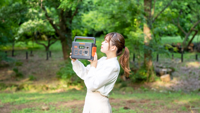 ポータブル電源Jackery 240徹底解説!遊びから仕事まで実際に使ってみた!